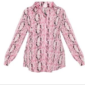 🆕 PRETTY LITTLE THING PLUS SNAKE PRINT SHIRT 🆕